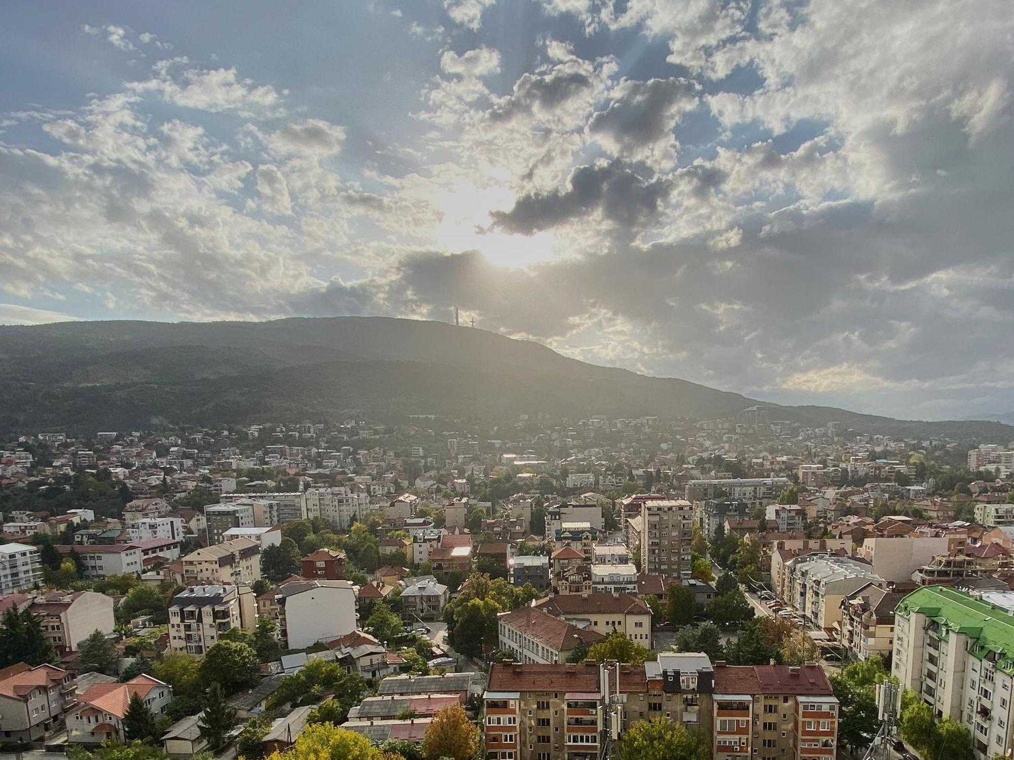 Stylish Studio, Skopje Centre - Private Parking - Panoramic Views Exterior photo