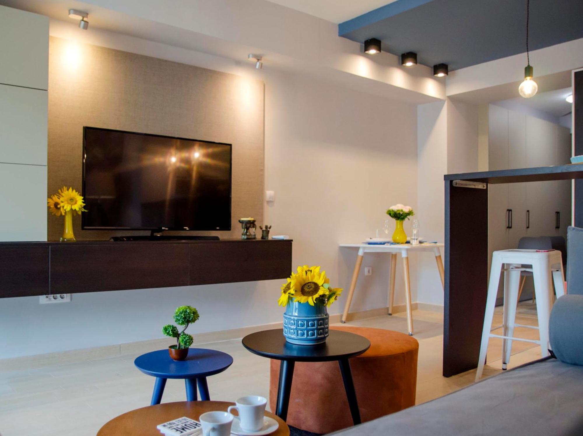 Stylish Studio, Skopje Centre - Private Parking - Panoramic Views Exterior photo
